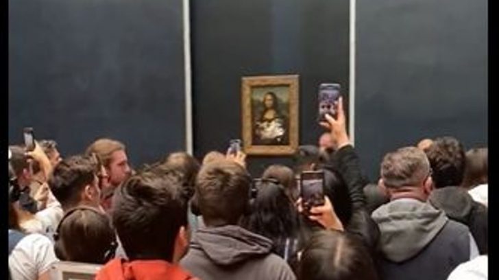 mona to