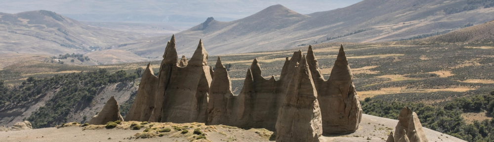 Cucuruchos de piedra y enclaves incas: 10 paisajes insólitos de la Argentina para viajeros intrépidos