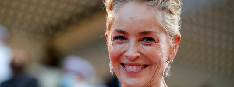 La impactante figura de Sharon Stone a los 64 años que encendió Instagram