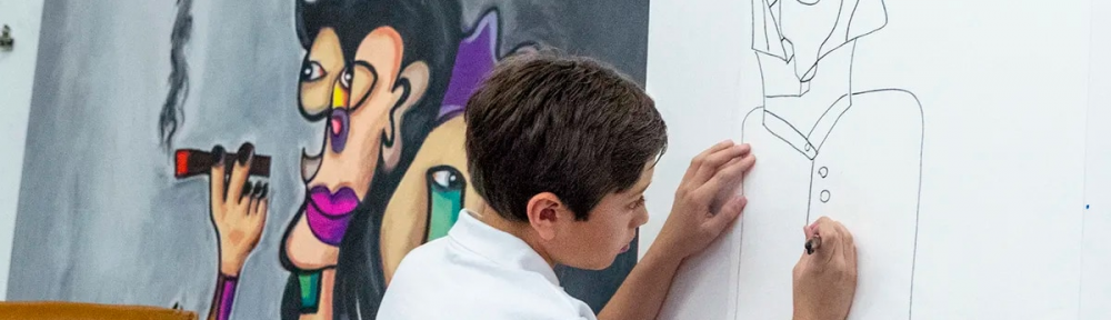 Pequeño Picasso: el chico de quinto grado que vende sus cuadros por cientos de miles de dólares en el mercado internacional