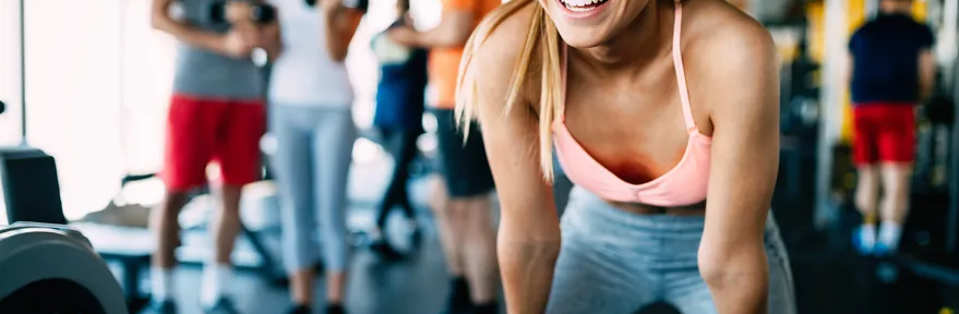 Para mayores de 50. Este ejercicio mejora la circulación, genera plasticidad en el cerebro y quema más calorías que correr