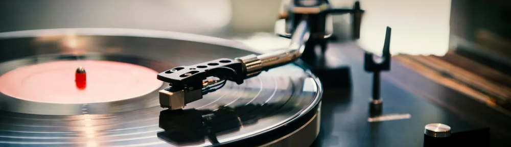 Música: en la era del streaming, el vinilo le gana al CD la batalla de la nostalgia