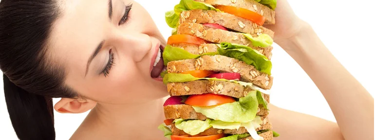 ¿Comer rápido engorda?: ocho hábitos para ralentizar la alimentación