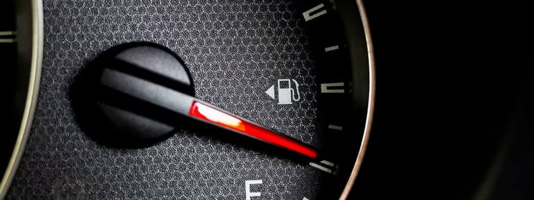 Ocho consejos útiles para consumir menos combustible en la ruta