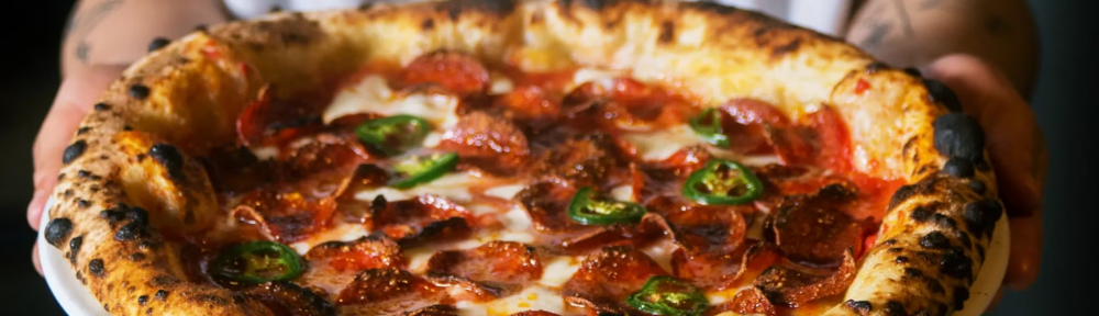 Se celebró el Día Mundial de la Pizza: estilo argento, napolitana, veggie o de masa madre, una guía para tentarse más de una vez