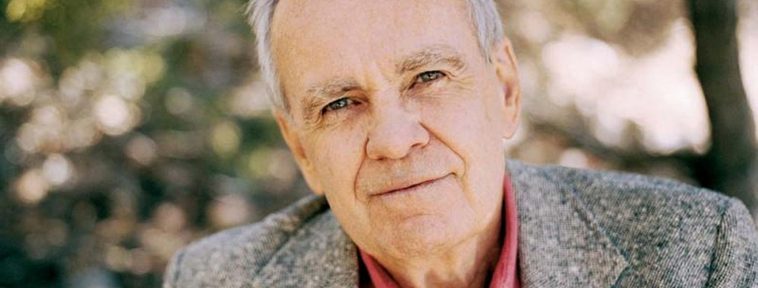 Falleció el gran novelista norteamericano Cormac McCarthy