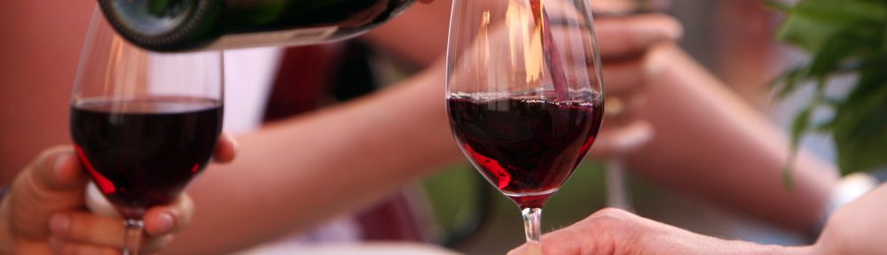 Vinos y espumosos: opciones bien variadas para alzar las copas en el Día del Padre