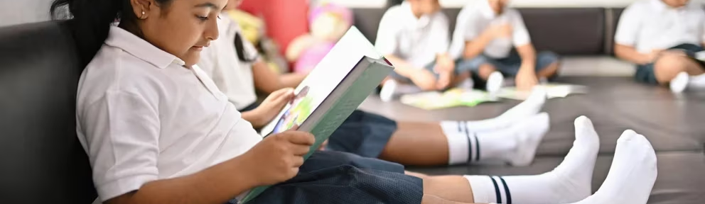 La mayoría de los argentinos solo leen libros en la escuela