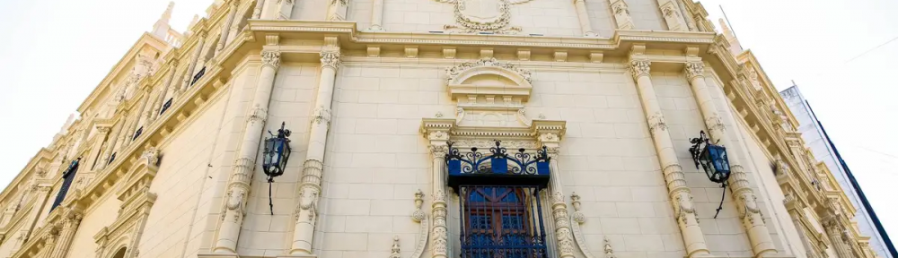Sobrevivió a un incendio, casi se convierte en casino y cabaret y hoy es un símbolo arquitectónico de Buenos Aires