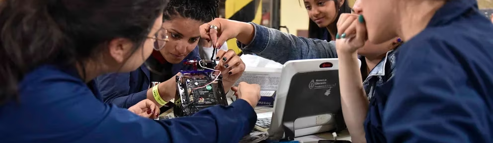 Escuelas abiertas y alfabetización en primer grado: las propuestas educativas de Padres Organizados