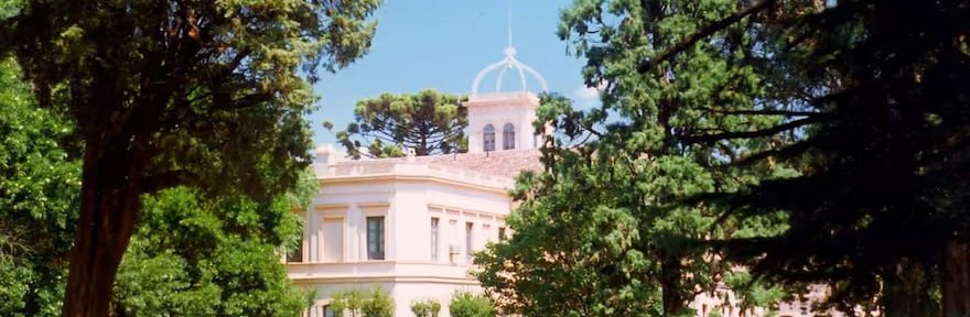 “Es nuestra Tierra Santa”: el impactante edificio del siglo XIX sobre cuyo futuro se abrió una inusitada polémica