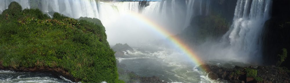Un Argentino en la Triple Frontera: Argentinos y brasileños unidos por las Cataratas del Iguazú