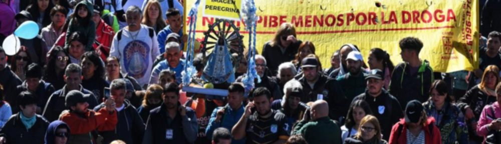 Multitudinaria Peregrinación Juvenil a Luján: miles de fieles llegaron al santuario donde esta mañana se celebró la misa