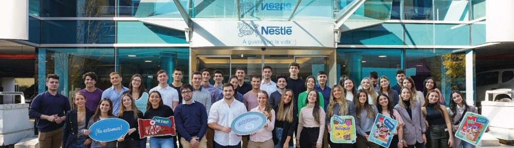 Empleo joven: Nestlé celebra 10 años de iniciativa por los jóvenes