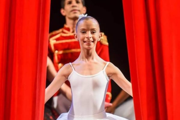 Tiene 16 años, es de Córdoba y es la única argentina en una de las mejores escuelas de ballet del mundo