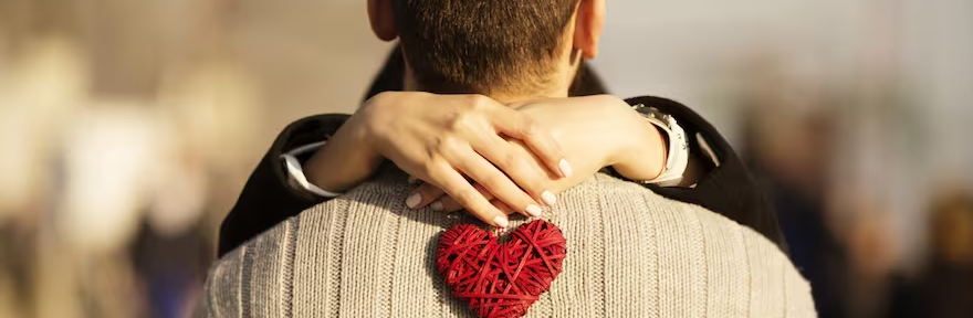 Las 5 claves de un amor saludable, según un especialista