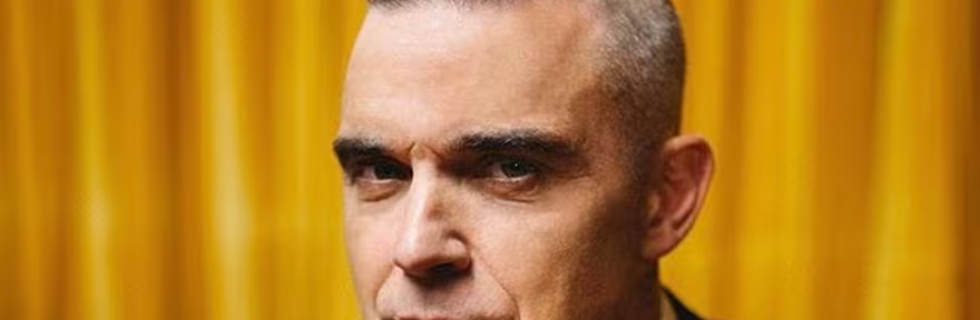 Estrenaron la serie sobre Robbie Williams, quien tras los excesos a lo largo de su vida dice: “Estoy hecho polvo”