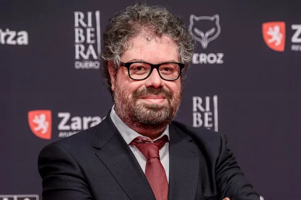 El escritor español Sergio del Molino ganó el Premio Alfaguara 2024