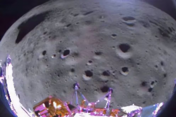 El módulo Odiseo envió las primeras imágenes desde la superficie lunar pero dejó de funcionar