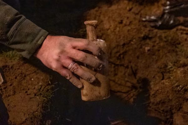 Tesoro bajo tierra: El experimento que lleva casi 150 años en marcha custodiado por un selecto grupo de científicos