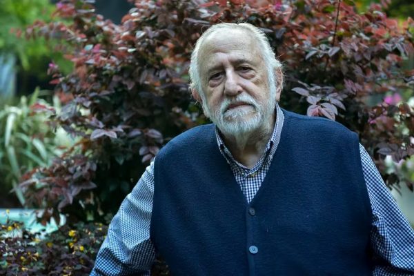 Adolfo Aristarain recibió la Medalla de Oro por la Academia de Cine española