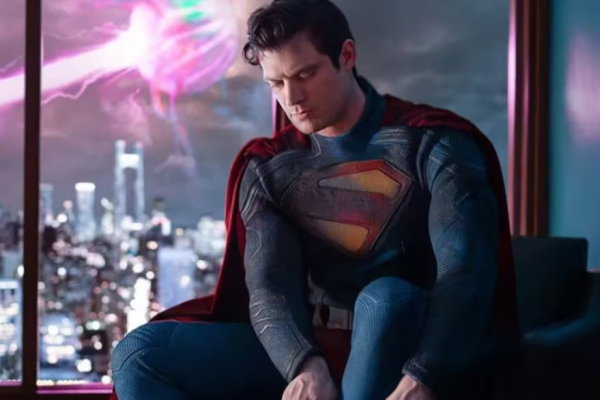 El director James Gunn reveló la primera imagen oficial del nuevo Superman