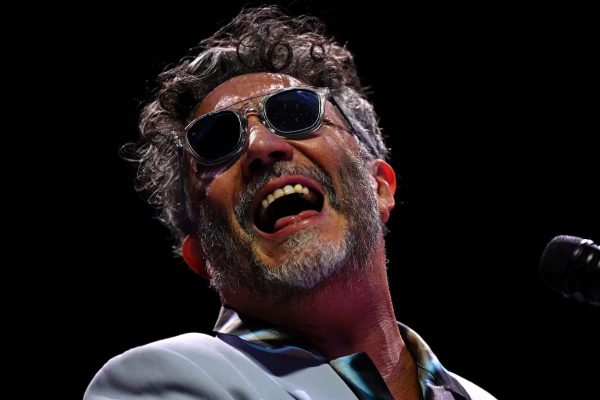 Fito Páez mostró la intimidad de la grabación de su nuevo disco en Abbey Road