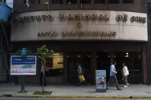 El Gobierno avanzó con la reestructuración del INCAA: administración de recursos y subsidios