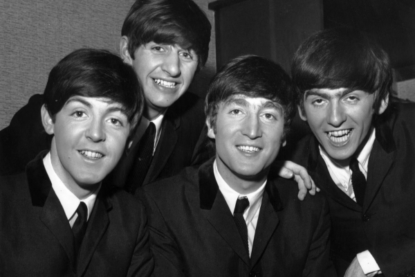 La historia del hombre que encontró los videos perdidos de Los Beatles y los compró por apenas 11 dólares