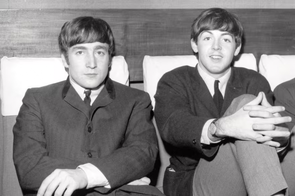 El día en que John Lennon y Paul McCartney dieron un show como dúo y con el nombre de The Nerk Twins
