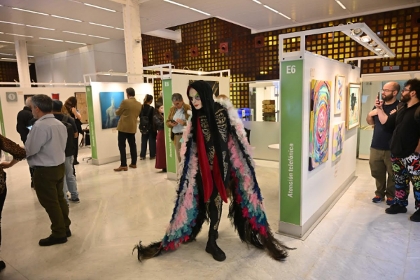 Arte en el microcentro: muestra sensorial y multi disciplinaria