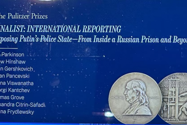 Una argentina fue finalista del Premio Pulitzer por una investigación sobre la red de espionaje de Vladímir Putin