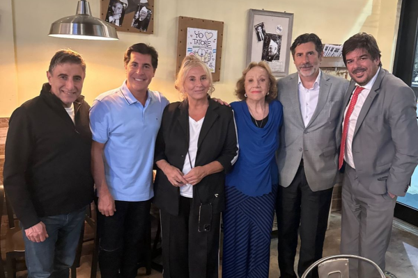 Presentación y Proyección de la Película Después del Final en Miami
