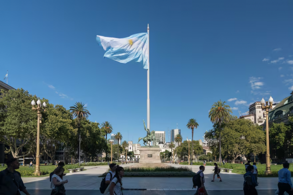 Día de la Bandera: por qué se conmemora cada 20 de junio y otros datos curiosos sobre el símbolo patrio