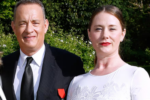 Tom Hanks rompió el silencio y se refirió a las memorias de su hija Elizabeth, en las que asegura que vivió una “infancia abusiva”