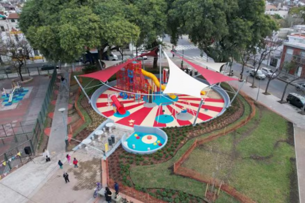 Cinco parques de juegos públicos y gratuitos para visitar con chicos en Buenos Aires