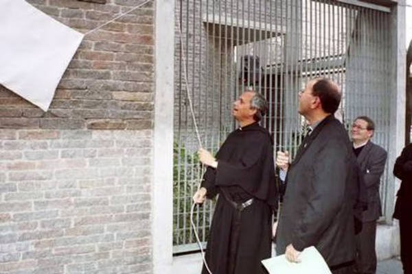 El oasis espiritual que León XIV inauguró en Buenos Aires: 45 mil joyas antiguas para descubrir