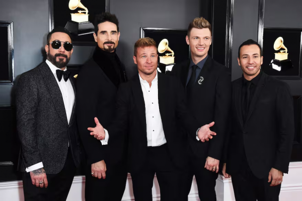 Un ex Backstreet Boys demandó a un condado de Florida por no bloquear el paso de gente hacia su playa privada