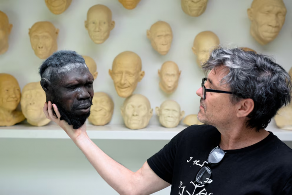 Científicos y artistas devuelven el rostro a una mujer prehistórica