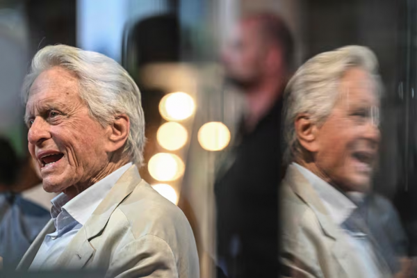 Michael Douglas le abrió una gran puerta a su retiro de la actuación: “No tengo la intención de volver”