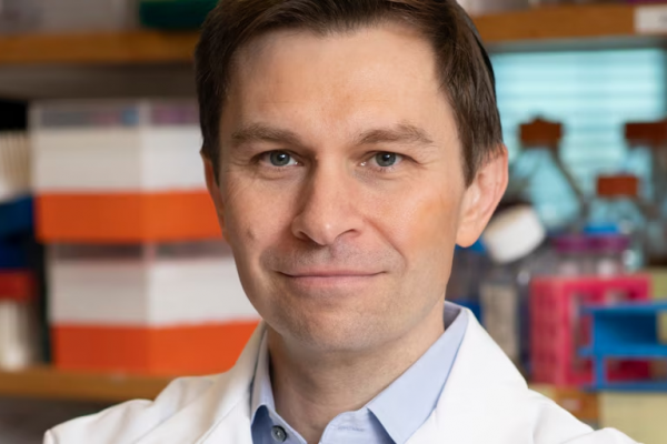 “La primera persona que vivirá 150 años ya nació”, aseguró David Sinclair, genetista de Harvard y experto en longevidad