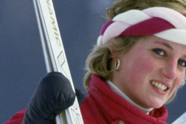 Lady Di. Se subastaron objetos icónicos de la “Reina de Corazones”: cuál fue la prenda estrella del remate