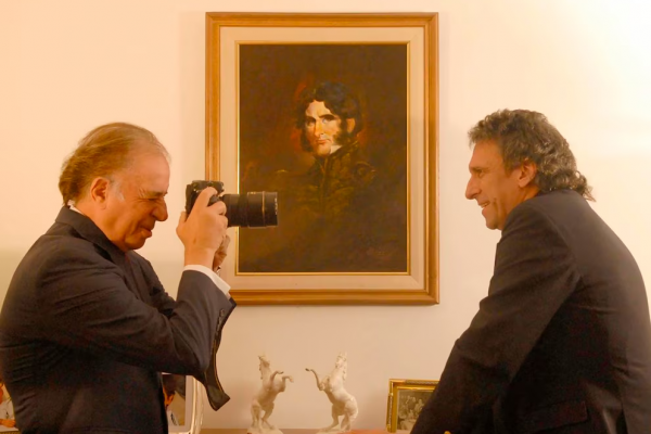 Las fotos icónicas de Carlos Menem como presidente y el relato del fotógrafo Víctor Bugge: “Siempre te recibía con una sonrisa”