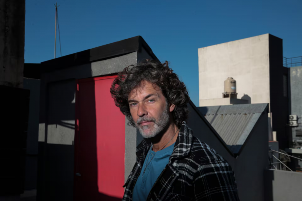 Mariano Martínez, el accidente de su niñez, la dislexia y su gran presente: “Soy diez veces más feliz que cuando hacía los éxitos”