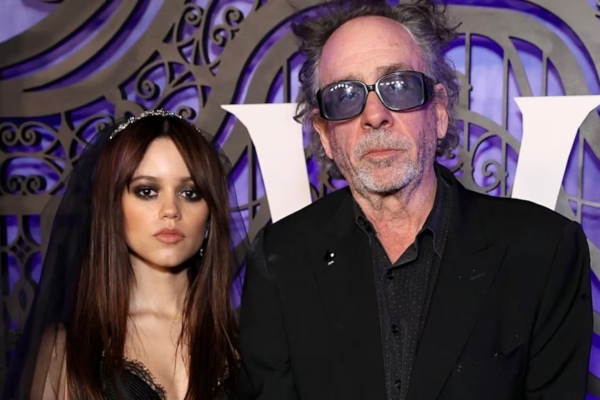 Tim Burton y Jenna Ortega, los socios de la oscuridad que hacen brillar a Merlina