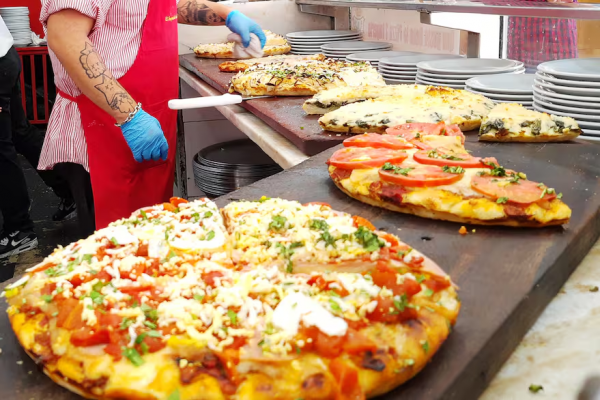 Clásicas y entrañables: cuáles son las 10 pizzerías más antiguas de Buenos Aires