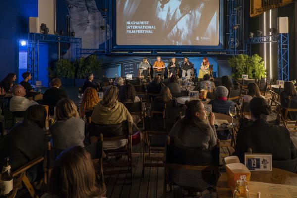 Repercusiones de la proyección de la película argentina Después del final en el Festival Internacional de Cine de Bucarest 2025