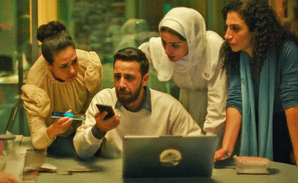 La película ambientada en Gaza «La voz de Hind Rajab» recibió una ovación récord de más de 23 minutos en su estreno