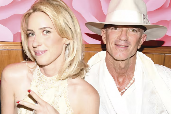 Alan Faena: su divertida fiesta en Nueva York con Sting y Cher como invitados especiales