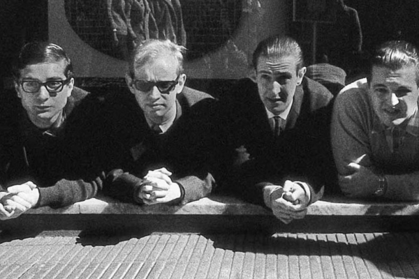 56 años de genialidad condensados en 22 imágenes: una recorrida visual por la historia de Les Luthiers